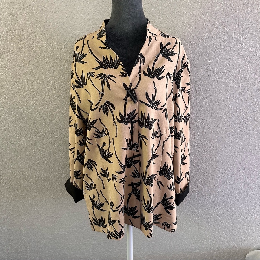 Black & Tan Floral Blouse – Size XL